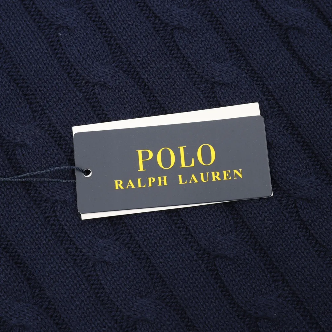 🅿️480 Ralph Lauren 25FW small label knitted sweetheart neck sweater Ralph Lauren (RALPH LAUREN) is the "American classic" brand in the fashion industry. Founded by Mr. Ralph Lauren in 1968, it is a high-end fashion brand with a strong American flavor. The styles are highly stylized and should be regarded as the clothing brand that best represents American culture (this can be seen from the fact that the uniforms of the US team in many Olympic Games have been provided by Ralph Lauren). Size: S-L
